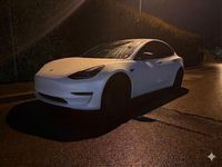 Gebraucht Tesla Model 3 Long Range AWD 366 kW (498 PS) 2022 Weiß Limousine