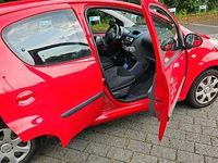 Gebraucht Peugeot 107 68 PS (50 kW) 2009 Kleinwagen