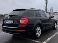 Gebraucht Skoda Octavia Ambition 180 PS (132 kW) 2016 Schwarz Kleinwagen