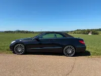 Gebraucht Mercedes E200 184 PS (135 kW) 2010 Schwarz Cabrio
