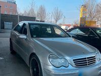 Gebraucht Mercedes C320 220 PS (161 kW) 2002 Grau Limousine