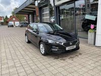 Neu Seat Leon Style 150 PS (110 kW) 2025 Midnight schwarz Kleinwagen