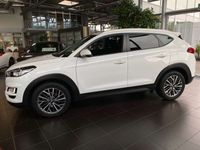 gebraucht Hyundai Tucson Advantage 2WD KLIMA NAV SHZ PDC ALU