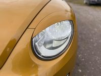 Gebraucht VW Beetle Design 110 PS (80 kW) 2016 Gelb Kleinwagen