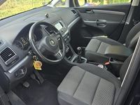 Second-hand VW Sharan 177 CP (130 kW) 2014 Negru Monovolum