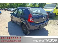 Gebraucht Dacia Sandero 75 PS (55 kW) 2012 Blau Limousine