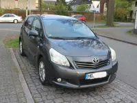 Gebraucht Toyota Verso Executive 150 PS (110 kW) 2010 Grau Van / Kleinbus