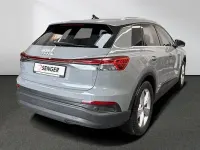 Gebraucht Audi Q4 e-tron Comfort 150 kW (204 PS) 2023 Kieselgrau SUV