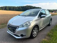 Gebraucht Peugeot 208 Active 99 PS (72 kW) 2015 Gris aluminium Kleinwagen