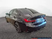 Gebraucht BMW 320 M Sport 184 PS (135 kW) 2025 Schwarz Limousine