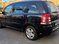Gebraucht Opel Zafira 120 PS (88 kW) 2008 Van / Kleinbus