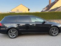 Second-hand VW Passat 140 CP (102 kW) 2012 Negru Break