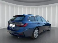 Gebraucht BMW 320 Advantage 190 PS (139 kW) 2021 Blau Limousine