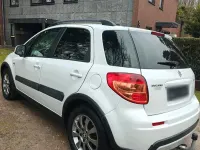 Gebraucht Suzuki SX4 130 PS (95 kW) 2012 Weiß SUV