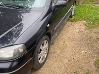 Gebraucht Opel Astra 80 PS (58 kW) 2003 Schwarz Kombi