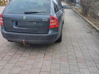 Gebraucht Skoda Octavia 160 PS (117 kW) 2008 Grau Kombi