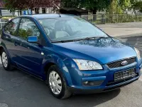 Second-hand Ford Focus Style 80 CP (58 kW) 2007 Albastru Hatchback