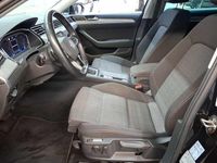 Gebraucht VW Passat Business 150 PS (110 kW) 2022 Deep black perleffekt Kombi