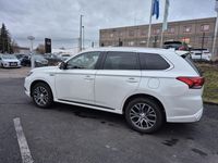 Gebraucht Mitsubishi Outlander P-HEV Basis 135 PS (99 kW) 2021 Weiß SUV