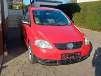 Second-hand VW Fox 54 CP (39 kW) 2005 Roșu Hatchback