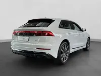 Gebraucht Audi Q8 S-Line 286 PS (210 kW) 2026 Weiß SUV