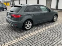 Gebraucht Audi A3 Sportback 150 PS (110 kW) 2019 Grau Kleinwagen