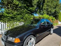 Gebraucht BMW 318 116 PS (85 kW) 1995 Schwarz Limousine