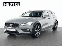 Gebraucht Volvo V60 CC Ultimate 197 PS (144 kW) 2024 Grau Kombi