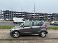 Gebraucht Mercedes A170 116 PS (85 kW) 2009 Mountaingrau  met. Kleinwagen
