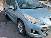 Gebraucht Peugeot 207 120 PS (88 kW) 2010 Blau Kombi