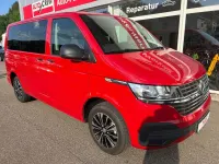 Gebraucht VW Multivan Family 150 PS (110 kW) 2021 Rot Van / Kleinbus