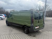 Gebraucht Renault Trafic 101 PS (74 kW) 2003 Grün Van / Kleinbus