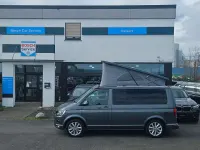 Gebraucht VW California Beach 199 PS (146 kW) 2019 Indiumgrau metallic Van