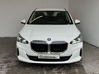 Gebraucht BMW 220 Active Tourer 156 PS (114 kW) 2025 Alpinweiss uni Van / Kleinbus
