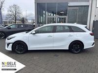 Gebraucht Kia Ceed Vision 141 PS (103 kW) 2022 Weiß Kleinwagen