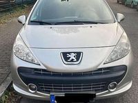 Gebraucht Peugeot 207 95 PS (69 kW) 2008 Limousine