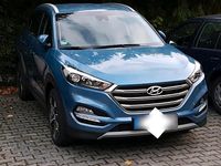 Gebraucht Hyundai Tucson 141 PS (103 kW) 2017 Blau SUV