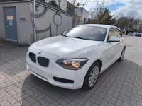 Gebraucht BMW 114 102 PS (75 kW) 2012 Weiß Kleinwagen