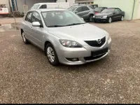 Usata Mazda 3 105 CV (77 kW) 2006 Grigio Utilitaria