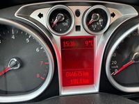 Gebraucht Ford Focus Ghia 101 PS (74 kW) 2009 Grau Limousine