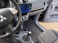 Gebraucht Mitsubishi Colt 95 PS (69 kW) 2012 Blau Kleinwagen