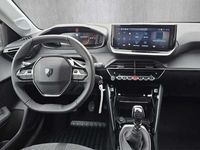 Neu Peugeot 208 Allure 101 PS (74 kW) 2025 Okenit weiss Kleinwagen