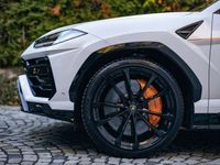 gebraucht Lamborghini Urus V8 / PANO / SCLOSE /WGarantie bis 2026