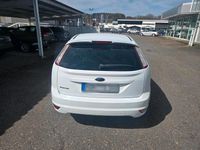 Usata Ford Focus 2008 Bianco Utilitaria