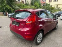 Gebraucht Ford Fiesta Trend 95 PS (69 kW) 2011 Rot Limousine