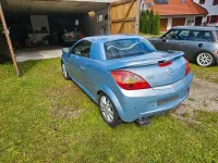 Używany Opel Tigra 125 KM (91 kW) 2005 Niebieski Kabriolet