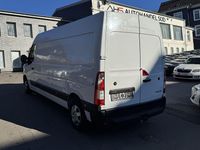Second-hand Renault Master 179 CP (131 kW) 2023 Alb Monovolum