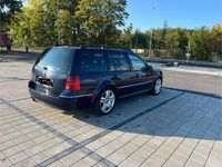 Gebraucht VW Bora Highline 116 PS (85 kW) 2000 Blau Kombi