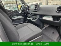 Gebraucht Mercedes Sprinter 150 PS (110 kW) 2022 Arktikweiss Van