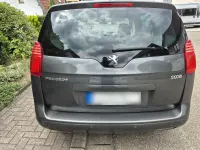 Gebraucht Peugeot 5008 Business-Line 150 PS (110 kW) 2011 Van / Kleinbus